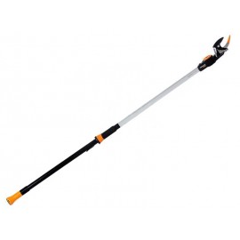 PERTIGA UNIVERSAL UPX 82